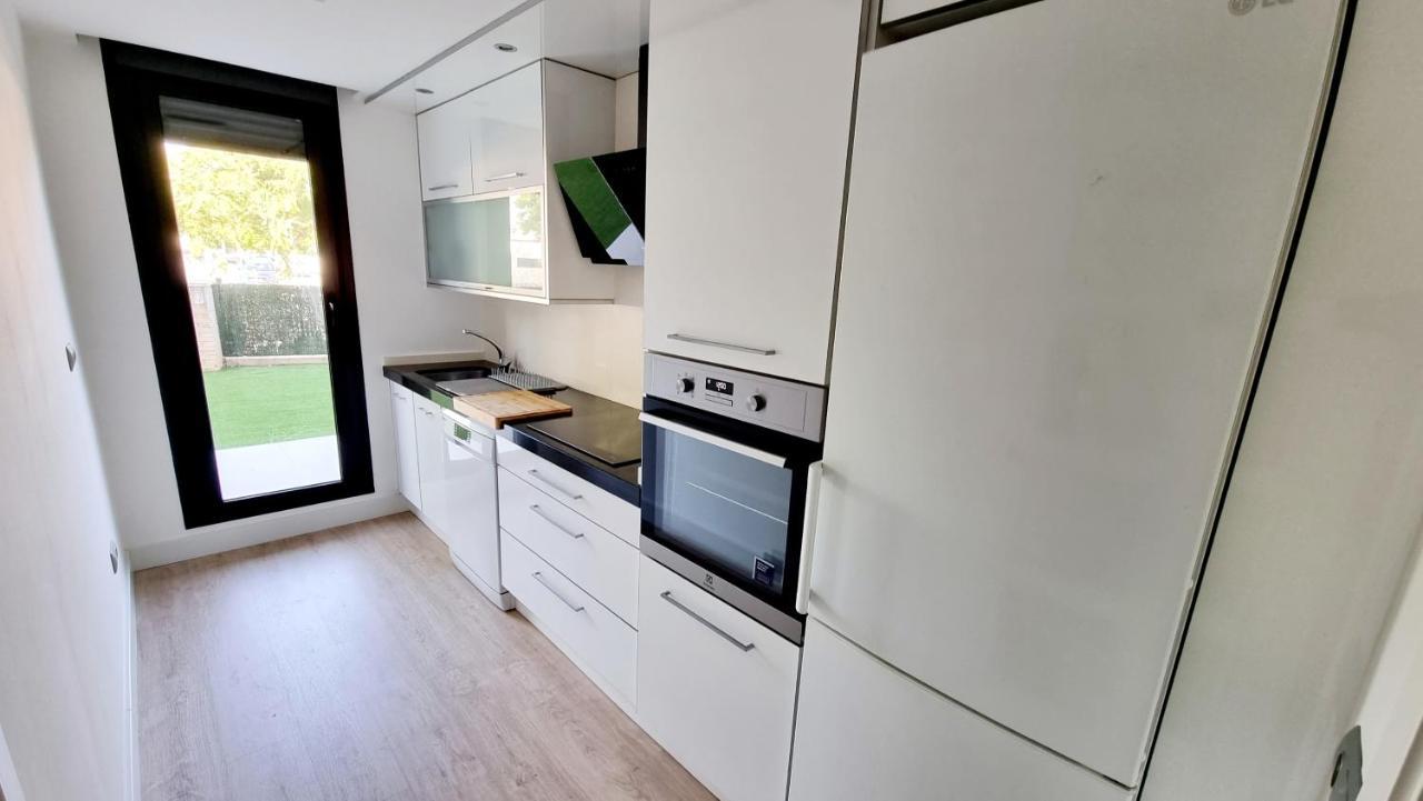 Apartamento Diseno Con Jardin Privado A 100 Metros Del Mar Torredembarra Eksteriør bilde